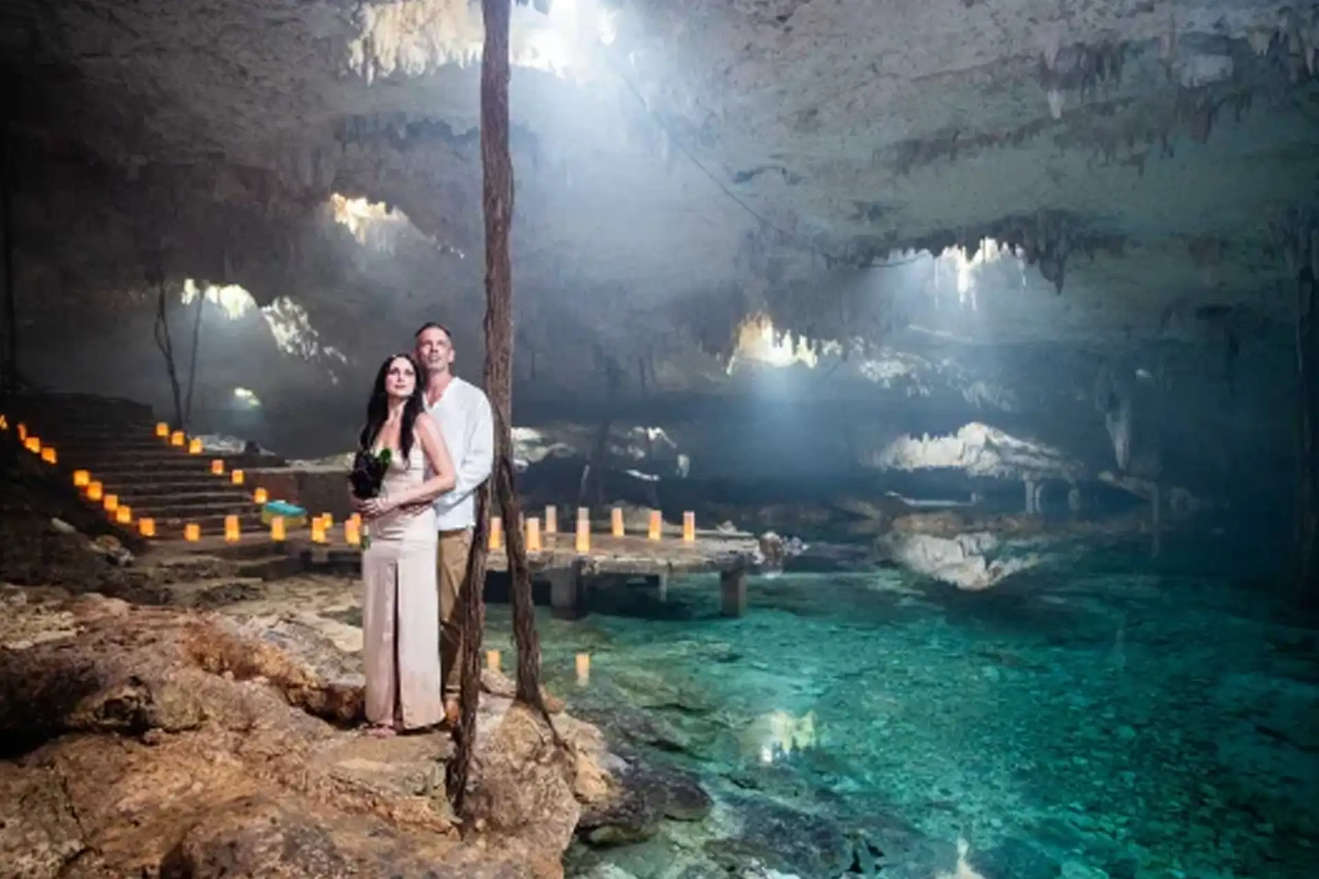 mariage dans un cenote au Mexique