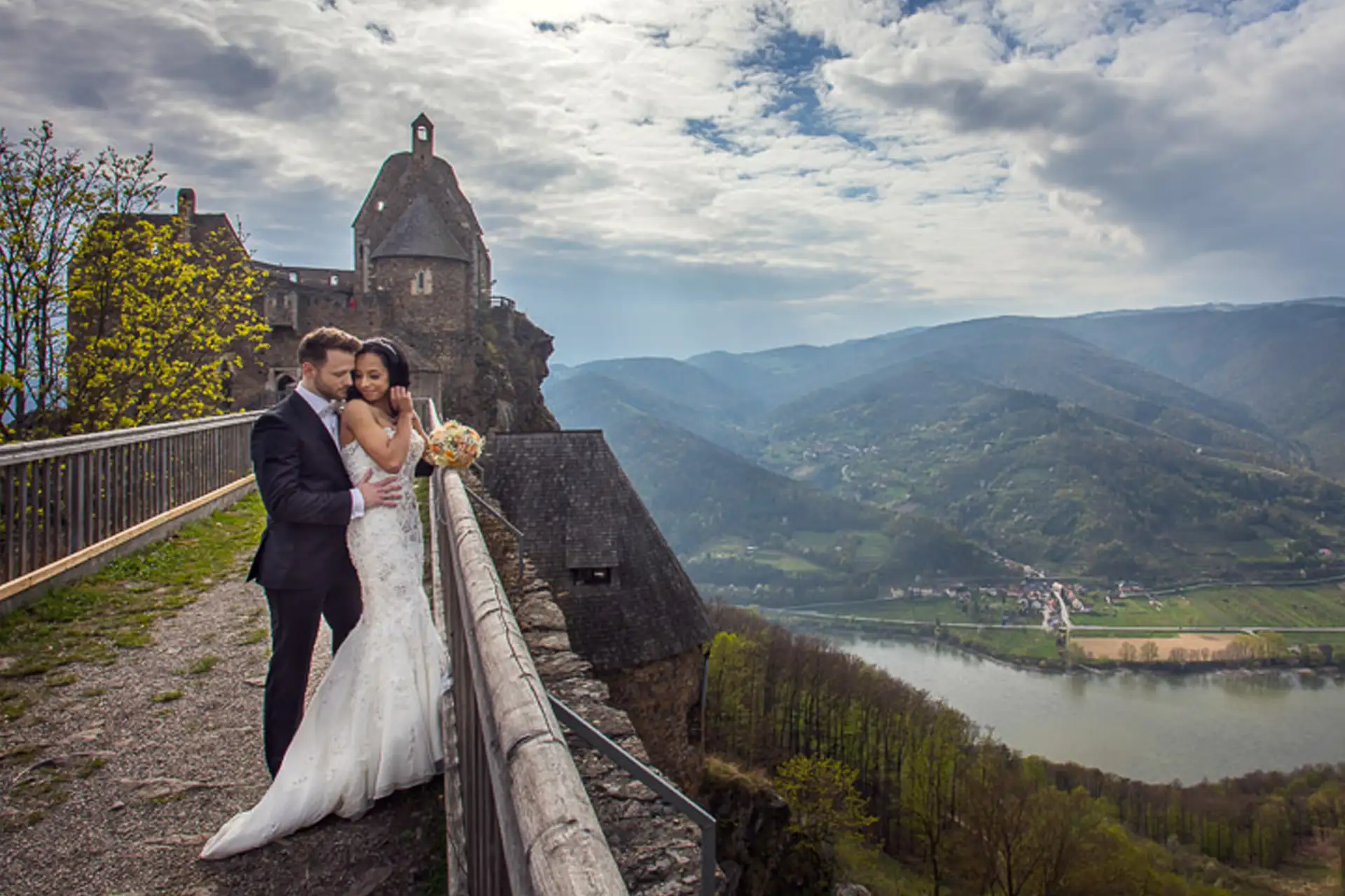 mariage insolite dans un chateau en autriche